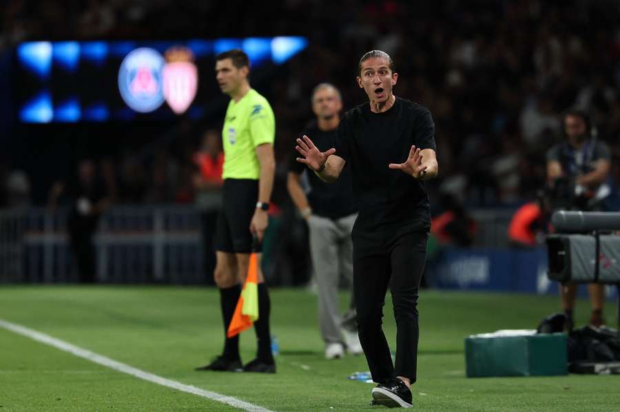 Filipe Luis ce vendredi soir. Filipe Luis ce vendredi soir.