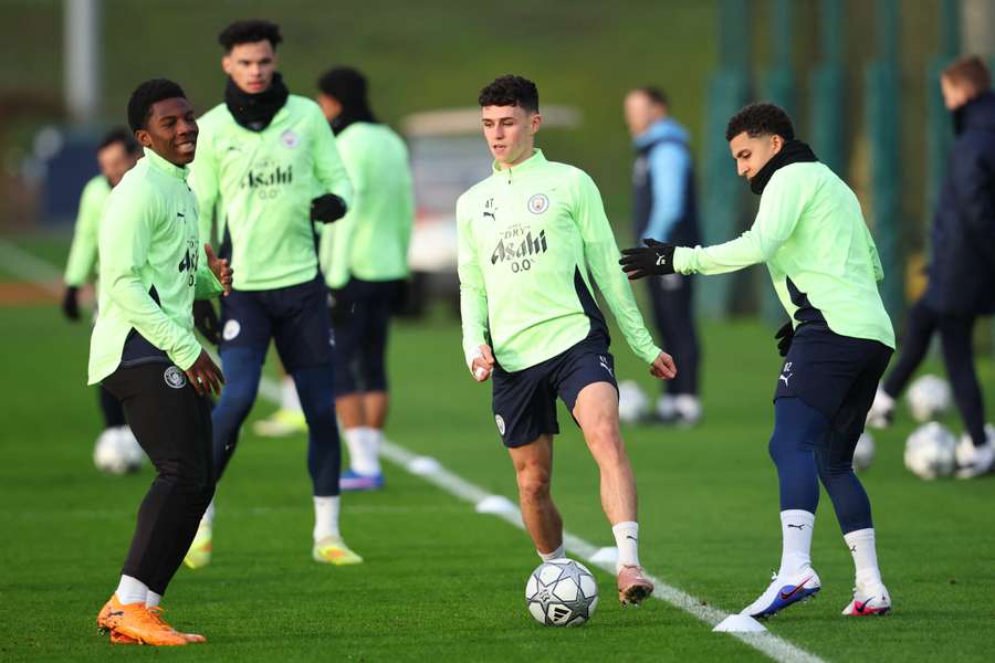Man City outcast Kalvin Phillips set to leave as Sheffield United launch deadline day bid