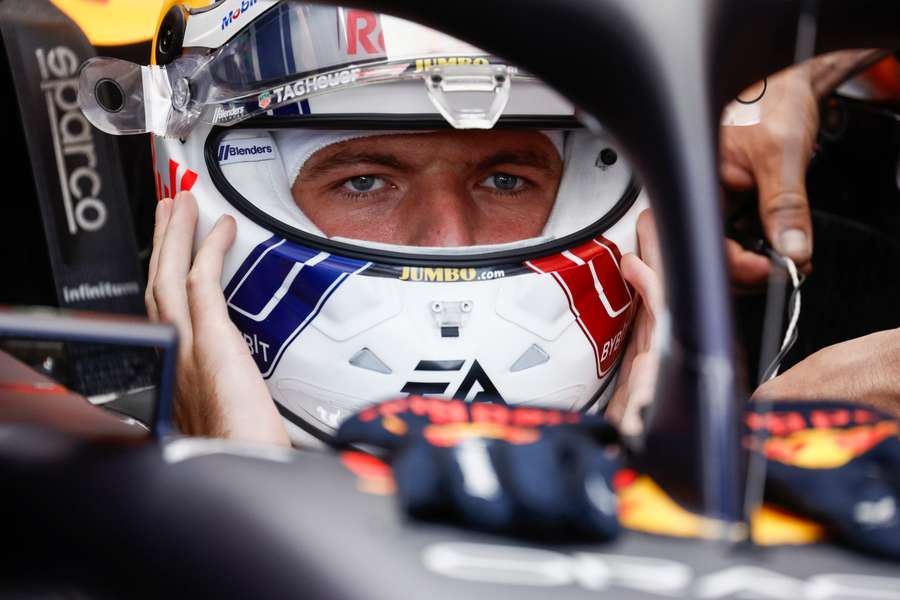 Último treino do GP da Holanda tem bandeira vermelha e Verstappen na liderança