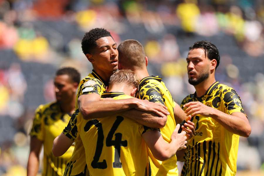 Dortmund feiert das Weiterkommen bei der FIFA Klub-WM 2025