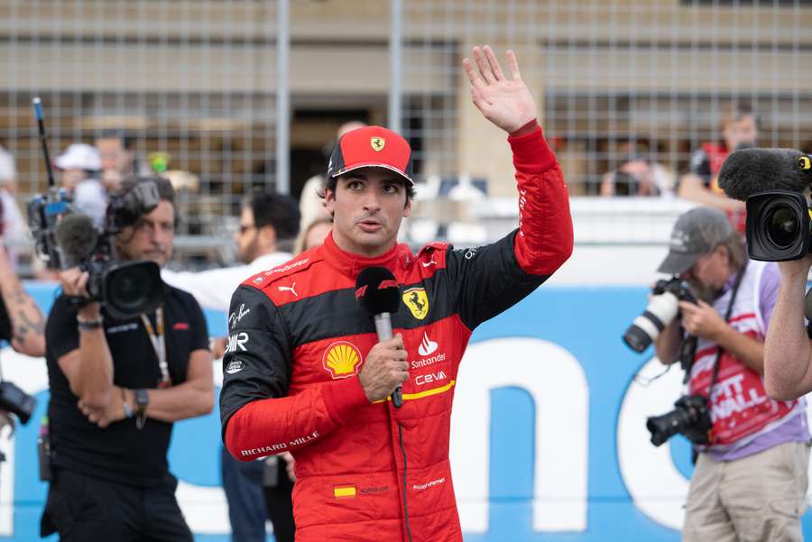Ferrari's Sainz takes pole in qualifying for US Grand Prix in Austin