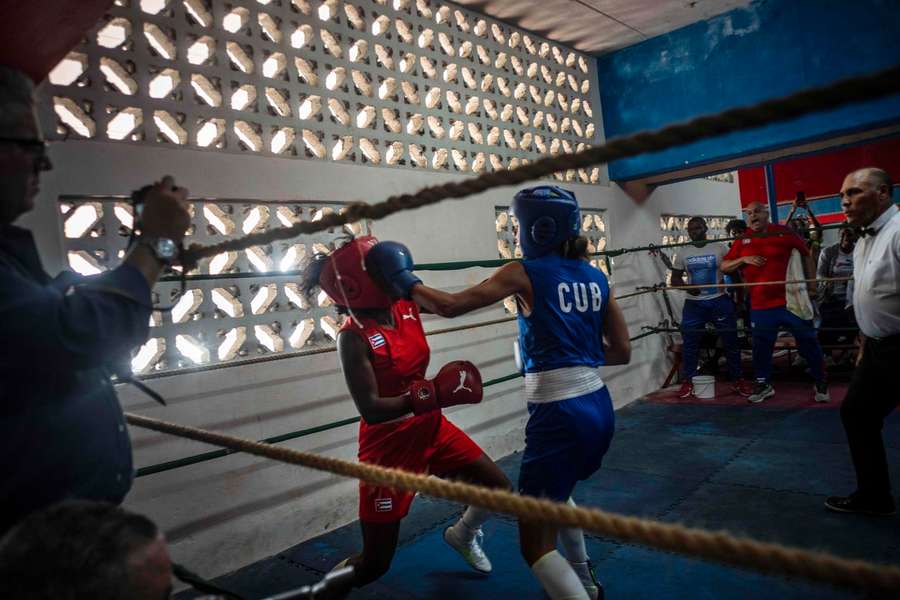 Cuba organizou torneio de boxe feminino após uma proibição de décadas