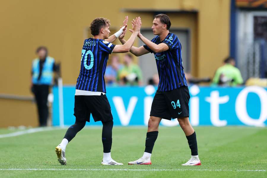 Sebastiano e Pio Esposito in maglia nerazzurra Sebastiano e Pio Esposito in maglia nerazzurra