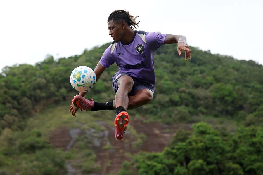 O Glorioso vai jogar em um dos estádios mais altos do mundo O Glorioso vai jogar em um dos estádios mais altos do mundo