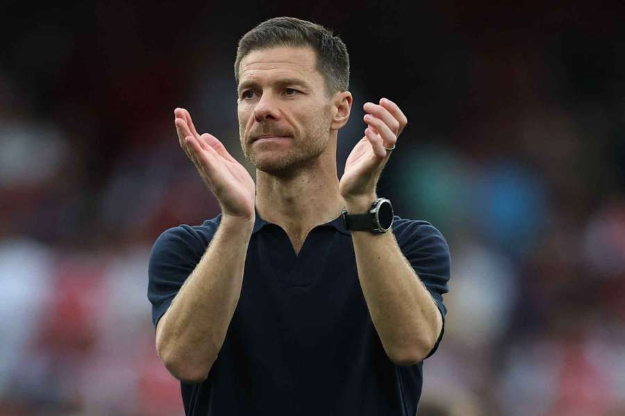 Chelsea manager Xabi Alonso applauds fans after the match Chelsea manager Xabi Alonso applauds fans after the match