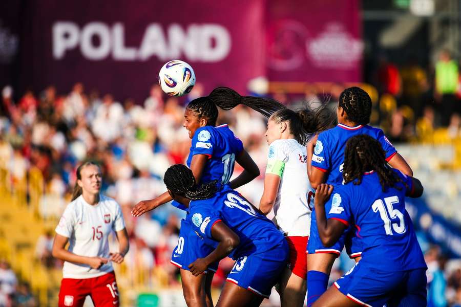 Dotkliwa porażka reprezentantek Polski U19, ale biało-czerwone zachowały szanse na awans