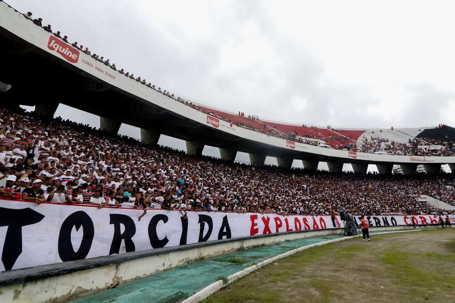Arruda, do Santa Cruz, já teve capacidade 100 mil espectadores
