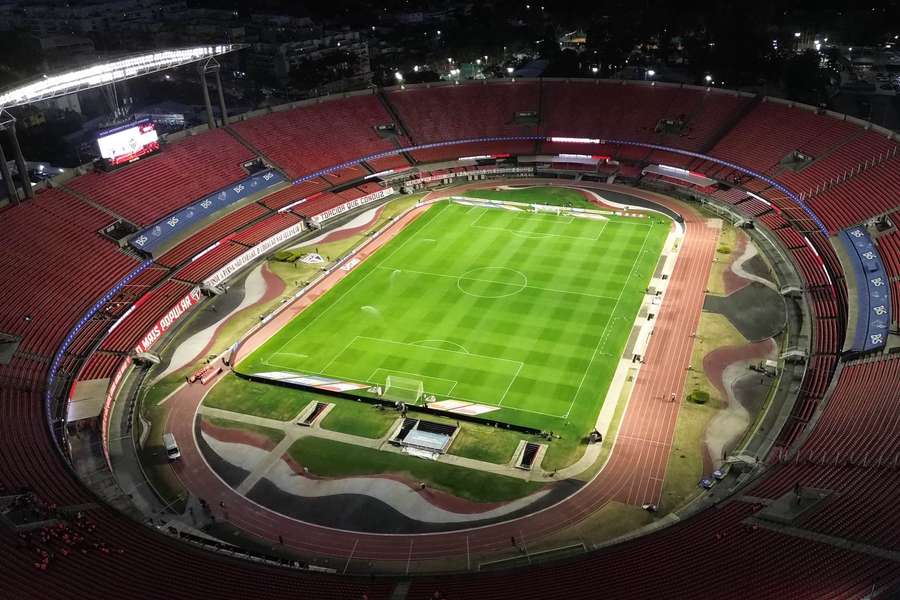 Em grave crise financeira, São Paulo adiantará valores Em grave crise financeira, São Paulo adiantará valores