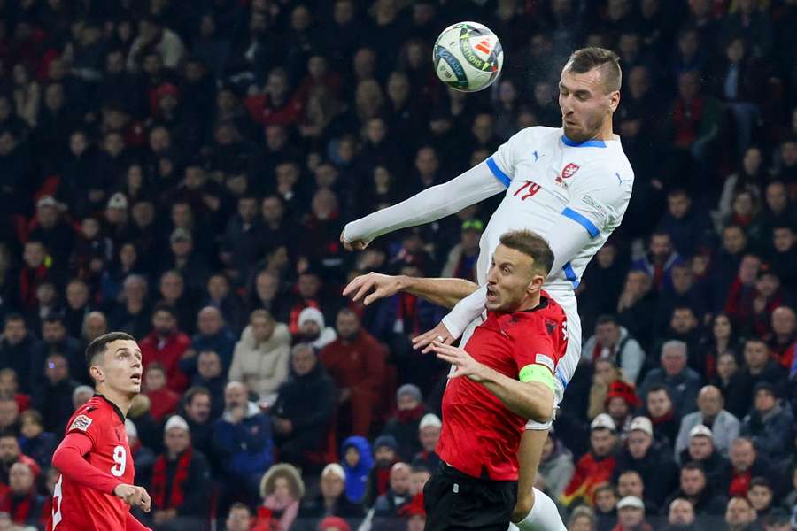 Tomáš Chorý dostal v Albánii žlutou kartu a v Olomouci proti Gruzii si nezahraje. 