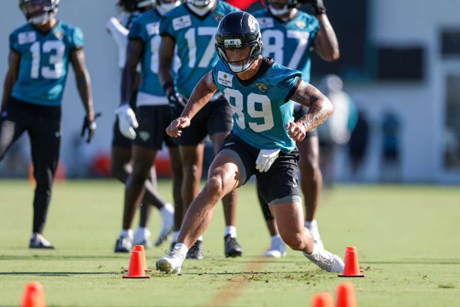 Rees-Zammit en un entrenamiento de la NFL