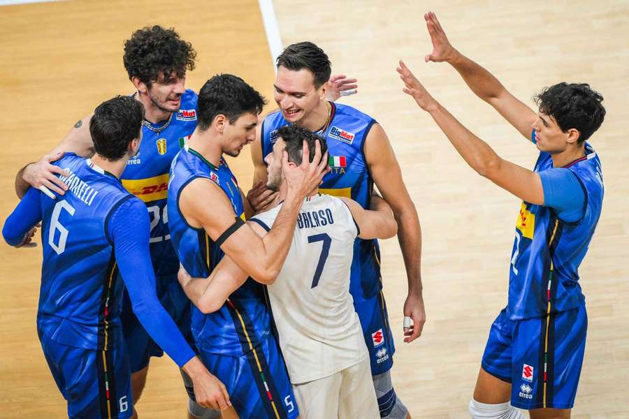 Itália venceu a Polónia por claros 25-21, 25-22 e 25-23