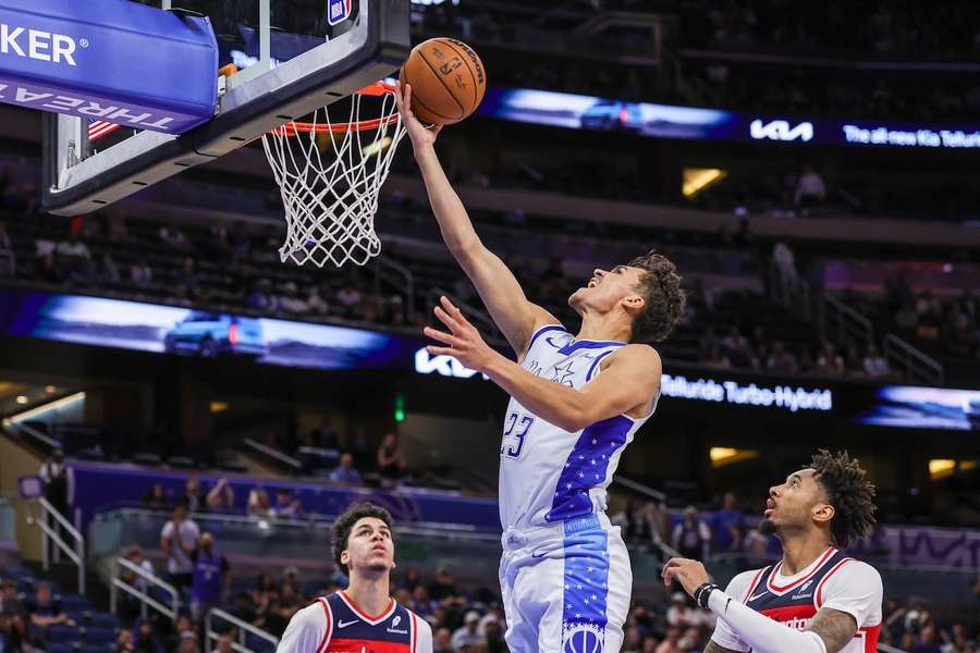 Tristan da Silva bei einem Korbleger für die Magic gegen die Wizards Tristan da Silva bei einem Korbleger für die Magic gegen die Wizards