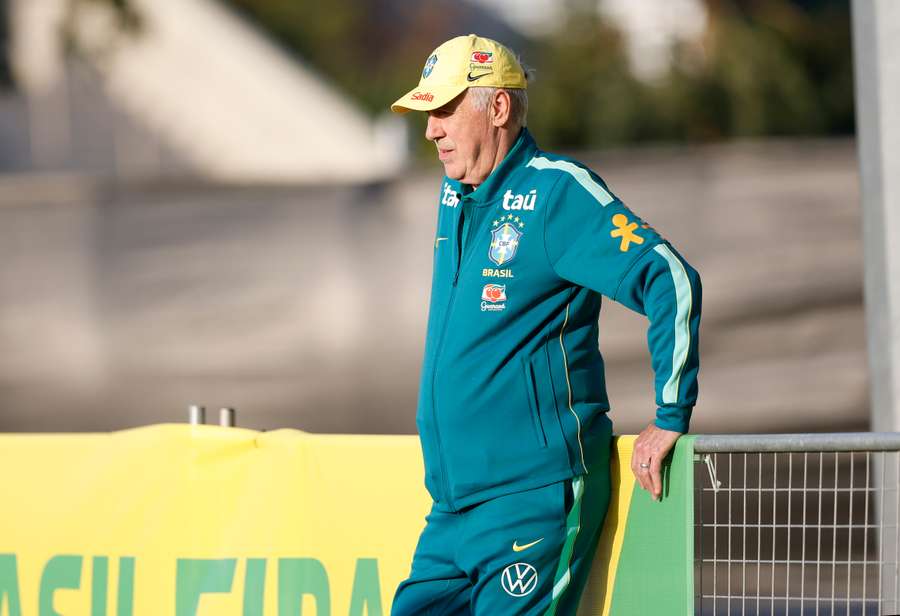 Carleto treina a Seleção