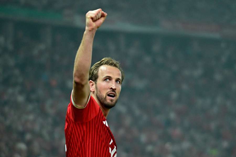 Harry Kane fez história na final da Copa da Alemanha Harry Kane fez história na final da Copa da Alemanha
