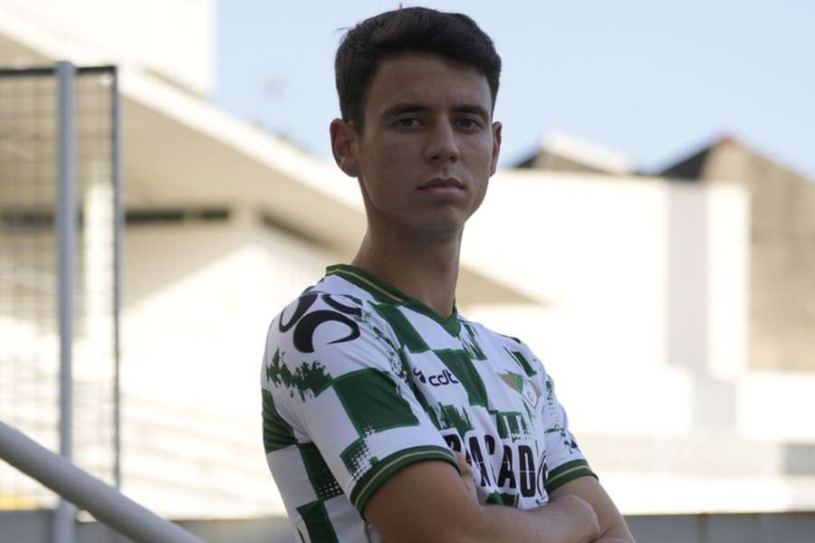 Pedro Santos cedido ao Moreirense