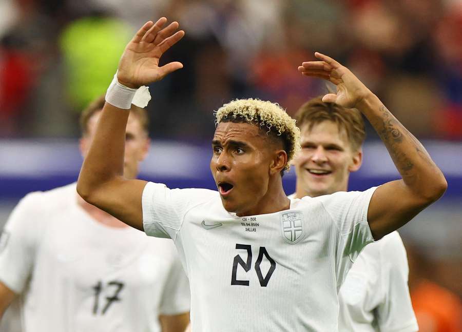 Nusa marcou um golaço em Costa do Marfim 1x2 Noruega