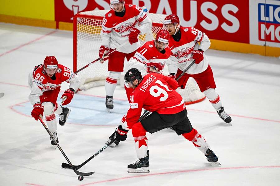 Perfect Canada gets revenge for sensational defeat as brave Danes run out of steam