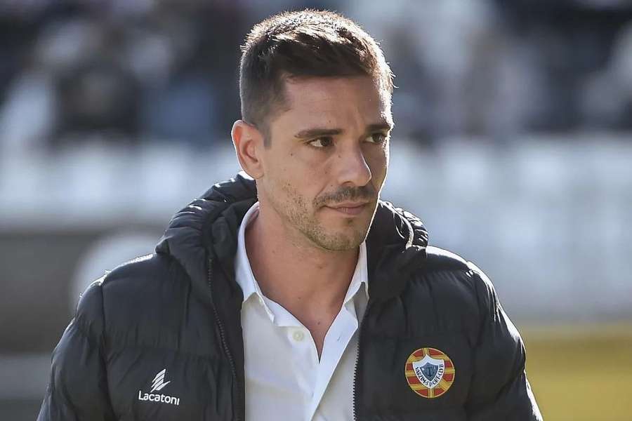 Tiago Margarido foi demitido após derrota na Liga 3