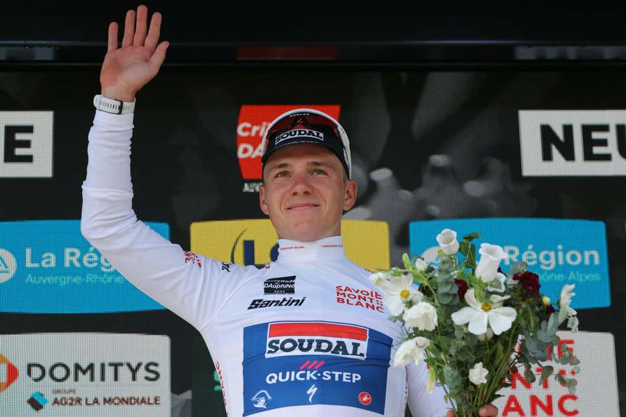 Evenepoel celebrates his win