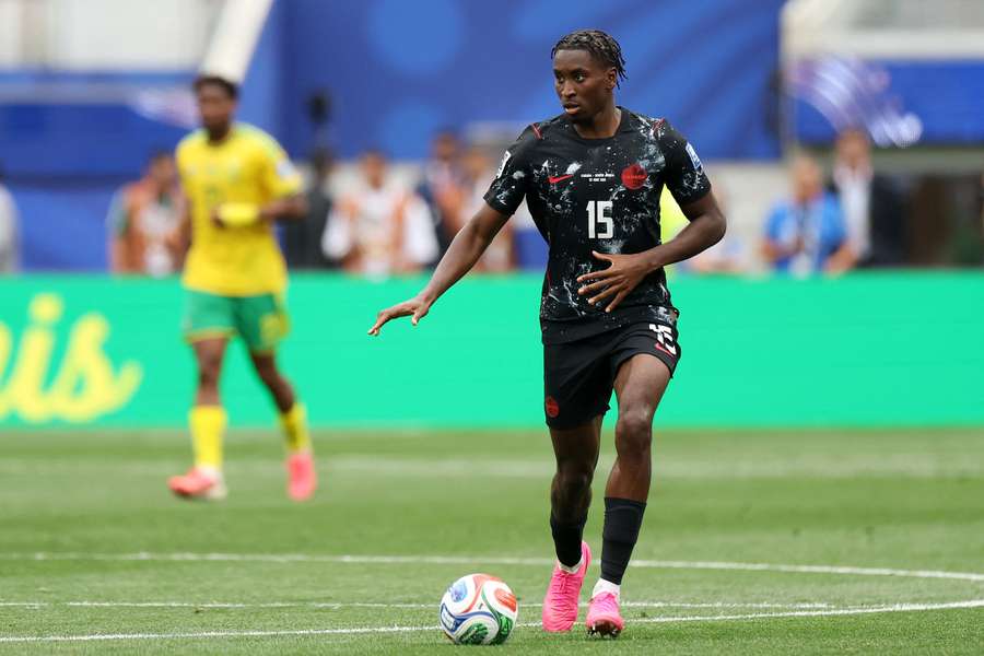 Moïse Bombito lors du Mondial 2026.