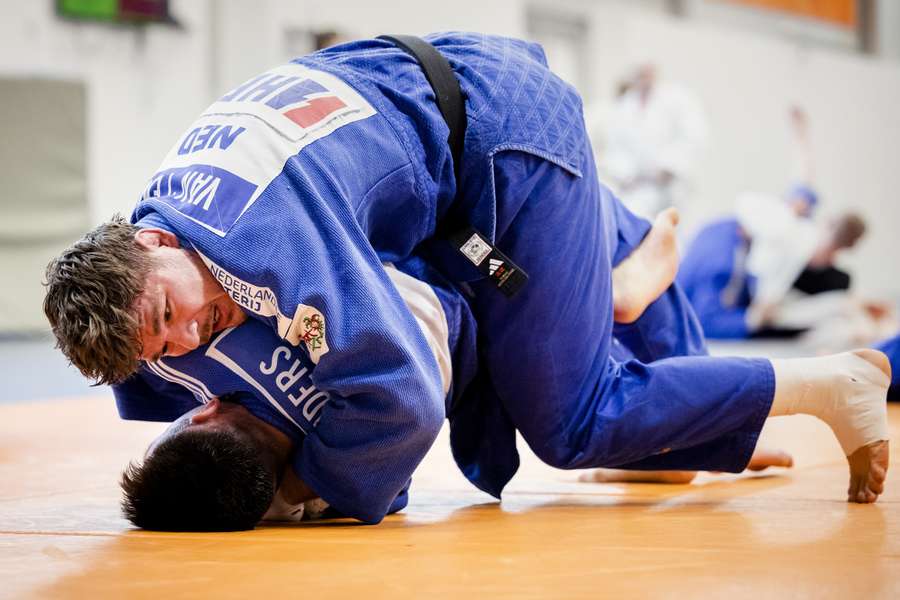 Noël van 't End tijdens voorbereidingen op de WK judo