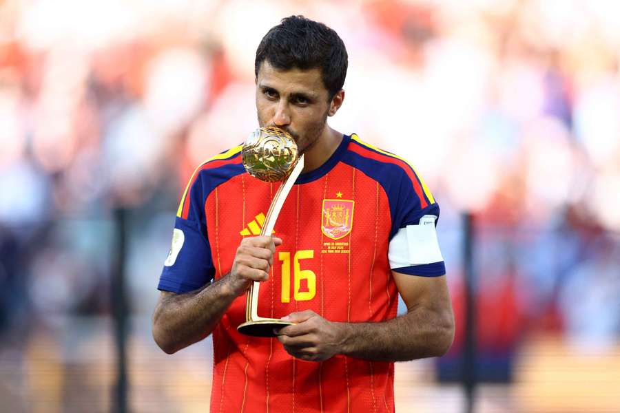 Rodri se Španělskem ovládl mistrovství světa. Rodri se Španělskem ovládl mistrovství světa.