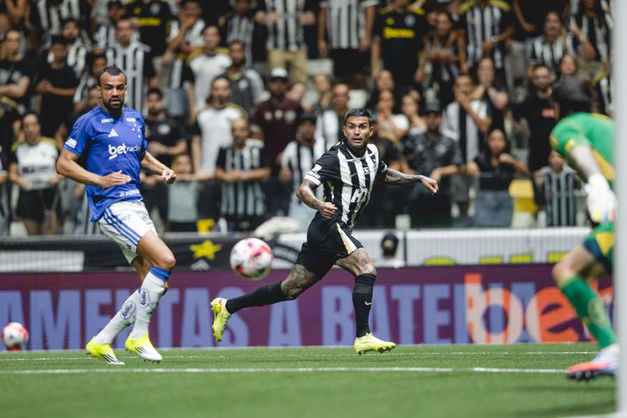 Dudu fez grande jogada no gol de empate do Galo