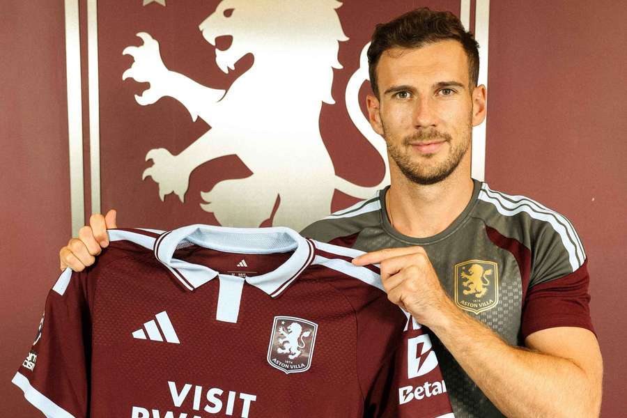 Goretzku po konci bavorské éry podepsala Aston Villa.