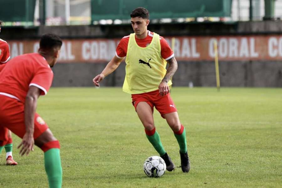 Norte-americano não convenceu nenhum dos três treinadores do Marítimo