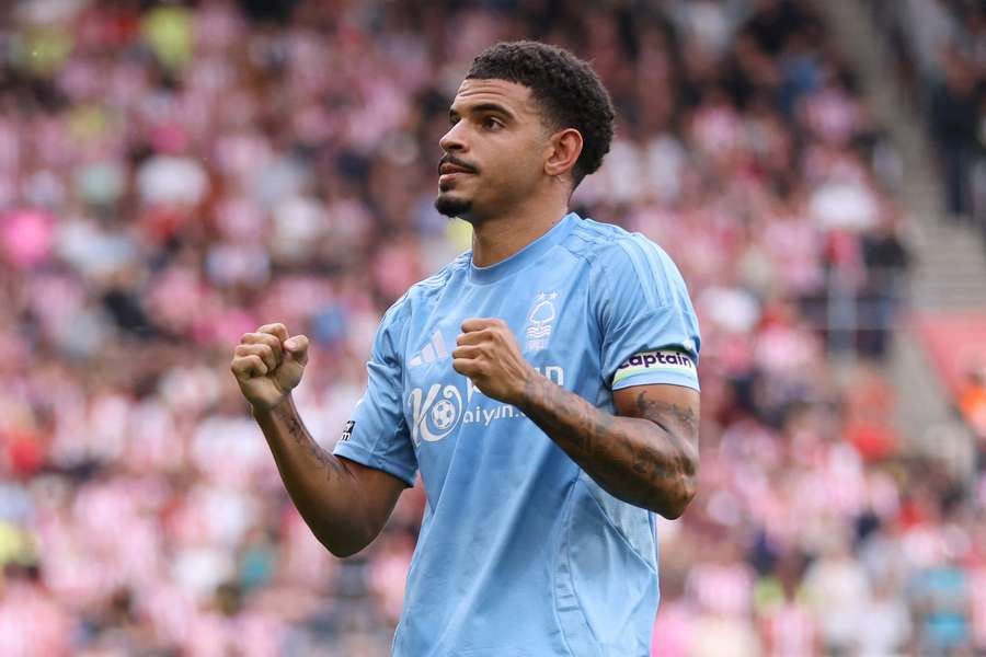 Gibbs-White celebrating his winning goal