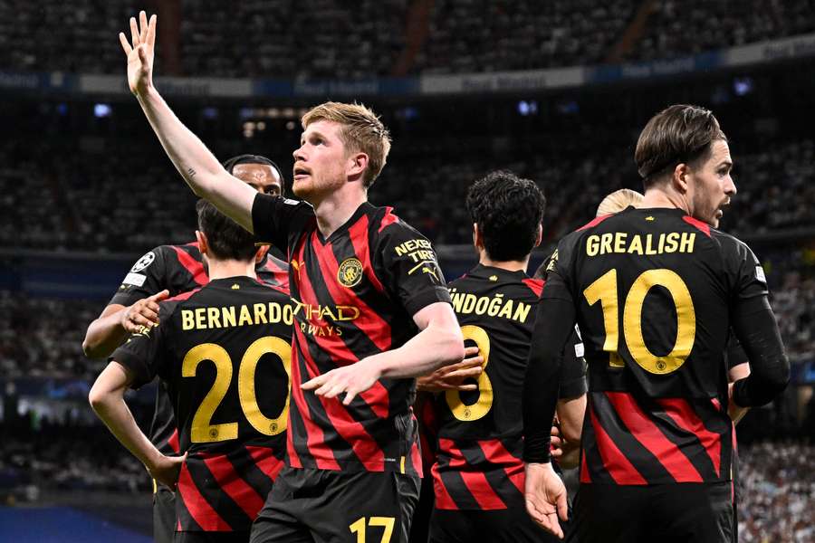 Kevin de Bruyne var Citys eneste målscorer i første kamp og blev skånet af sin træner i weekenden