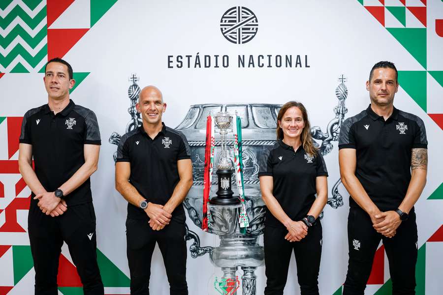 A equipa de arbitragem da final da Taça de Portugal 