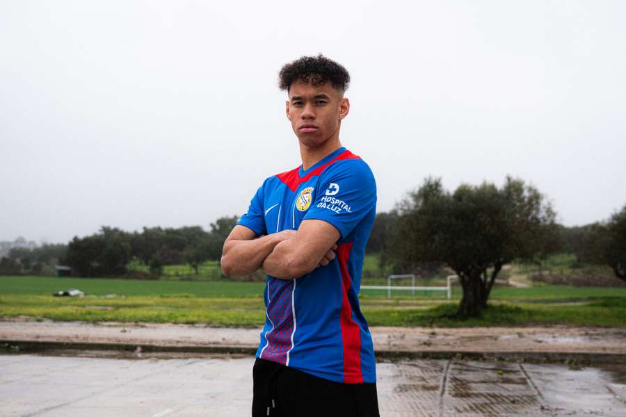 Diogo Spencer apresentado no Alverca