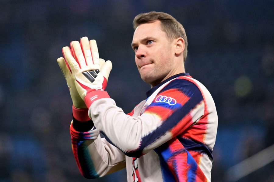Neuer podría seguir un año más en el Bayern si él quiere