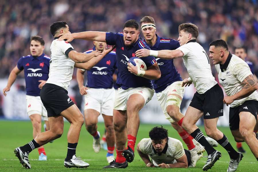 Emmanuel Meafou of France (C) in action during the Autumn Nations Series rugby test match between France and New Zealand