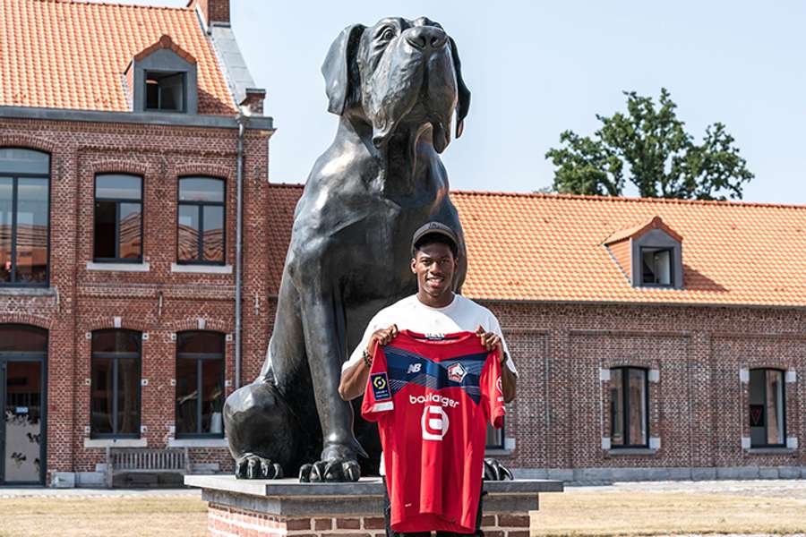 Atacantul canadian Jonathan David este în prezent unul dintre cei mai puternici câini din echipa LOSC. El s-a transferat la Lille în 2020 de la echipa belgiană Ghent.