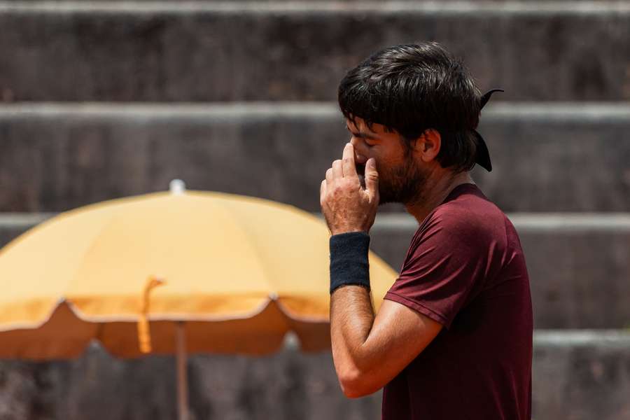 Gastão Elias contrai lesão e admite terminar a carreira Gastão Elias contrai lesão e admite terminar a carreira