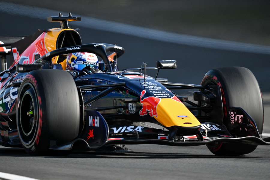 Verstappen kämpft im Red Bull "in jeder Runde ums Überleben"