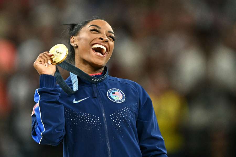 Simone Biles heeft ook haar derde gouden medaille van deze Spelen binnen