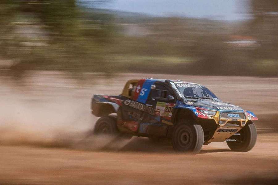 Pilotos Francisco Barreto e Micael Simão vencem Baja Portalegre 500 Pilotos Francisco Barreto e Micael Simão vencem Baja Portalegre 500
