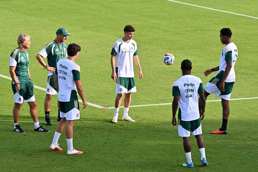 L'allenamento degli azzurri L'allenamento degli azzurri
