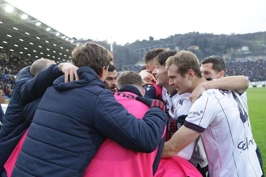 Bologna celebrate their goal