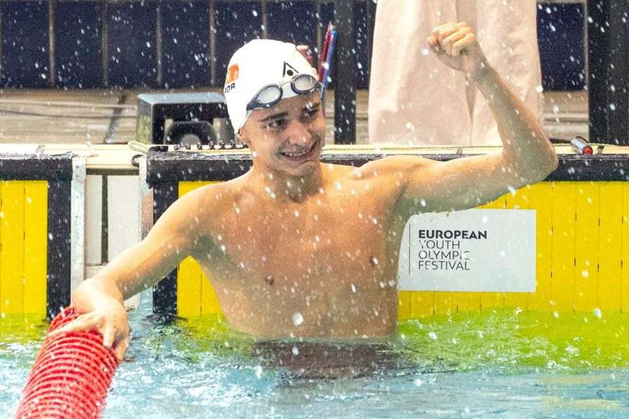 Rodolfo Alecrim conquistou bronze nos 100 metros livres no FOJE