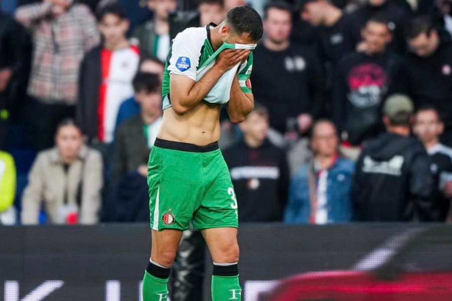 Přestupy ONLINE: Příchod Gyökerese do Arsenalu je hotov, Hanckovi padl přestup do Arábie