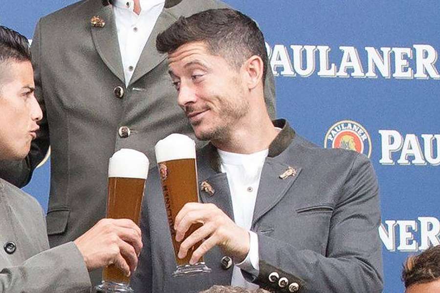 Opinia: Czy Lewandowski da radę wypić piwo, którego nawarzył?