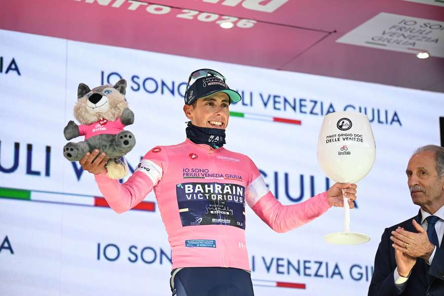 Afonso Eulálio com a camisola rosa na Volta a Itália Afonso Eulálio com a camisola rosa na Volta a Itália