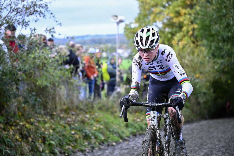 Fem van Empel wint ook de Koppenbergcross en is klaar voor Europese