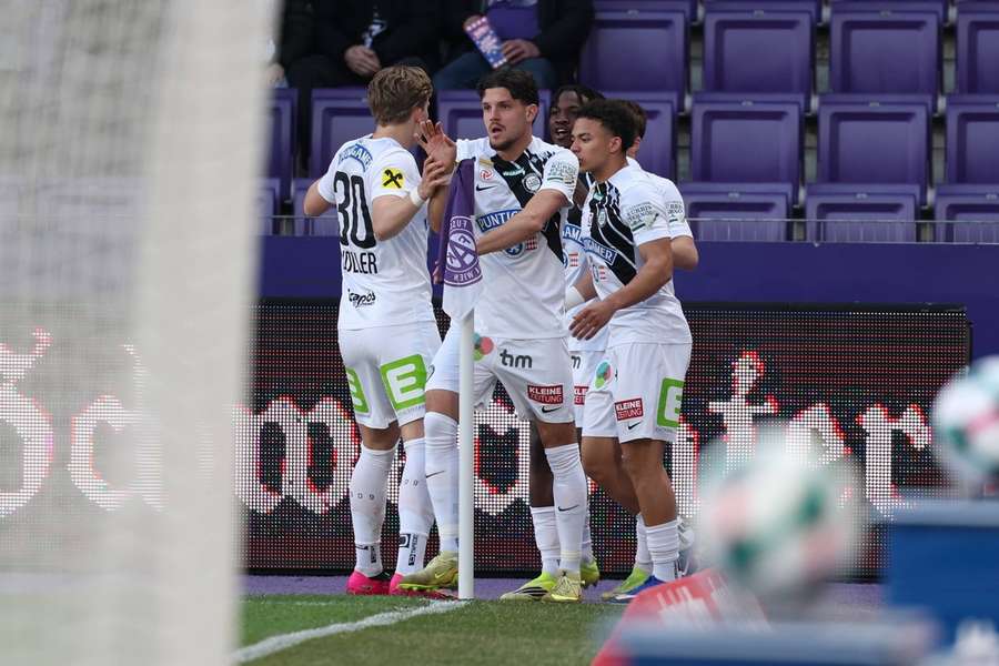 Sturm bejubelt ein Tor bei der Austria. Sturm bejubelt ein Tor bei der Austria.