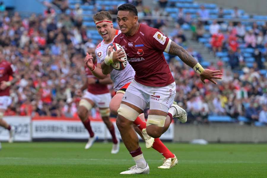Shannon Frizell in action for Japanese club side Toshiba Brave Lupus Tokyo earlier this year.