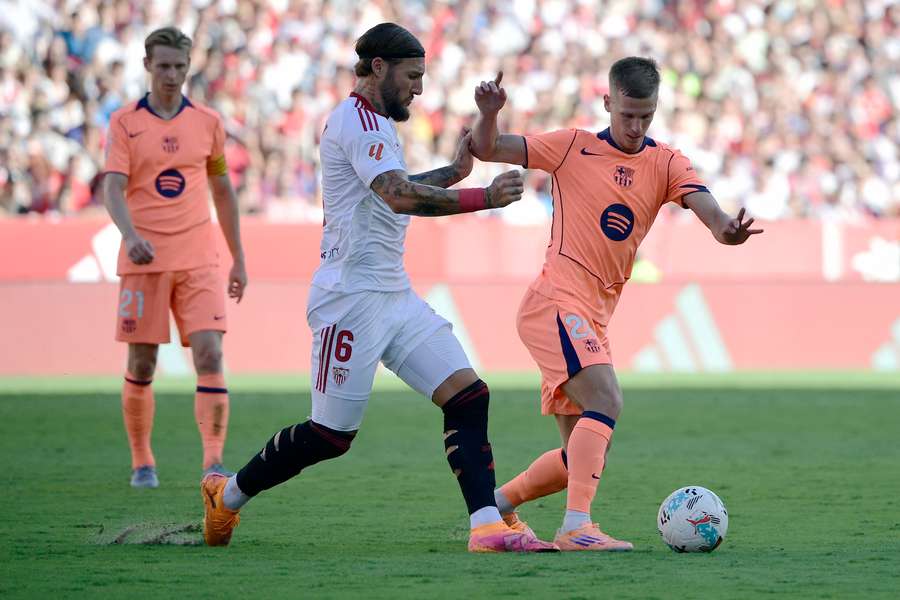 Dónde ver Barcelona - Sevilla, en TV y online, alineaciones y previa